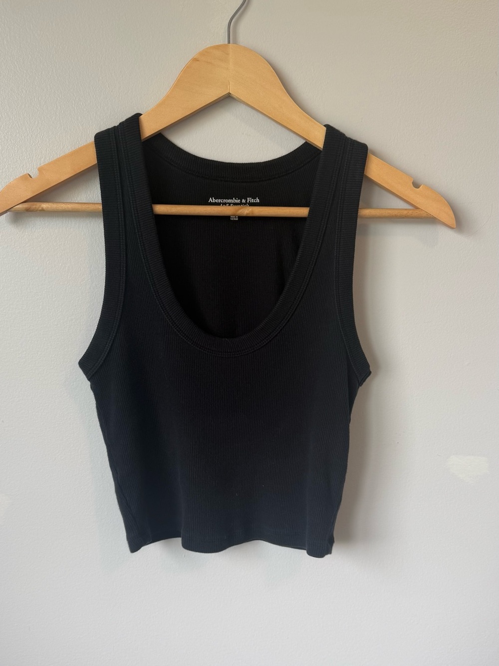 Abercrombie & Fitch essentials scoop neck Tank